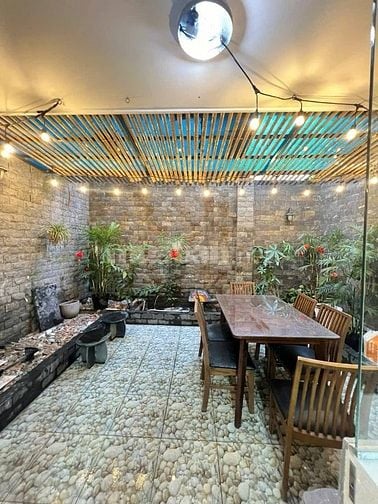 Bán gấp căn nhà đường nội bộ 2 xe hơi tránh nhau Bình Lợi-P13.BT