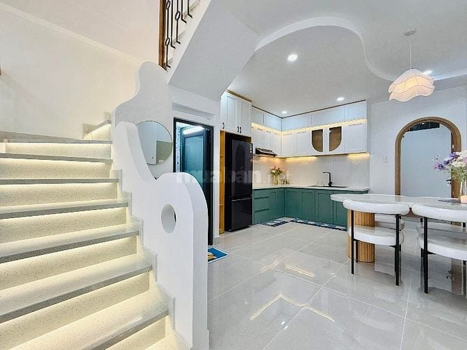 Bán gấp nhà Phó Đức Chính gần bệnh viện quận Bình Thạnh 42,75m2 1ty930