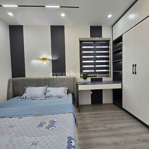 Siêu phẩm Đội  Cấn-Full nội thất - 40m2-4T- 70m ra phố- Nhỉnh 9 tỷ