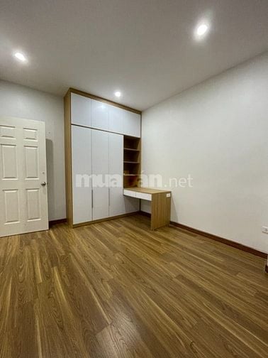 Căn hộ chung cư mặt đường Lê Đức Thọ 45m2 2 ngủ full cao cấp 3.x