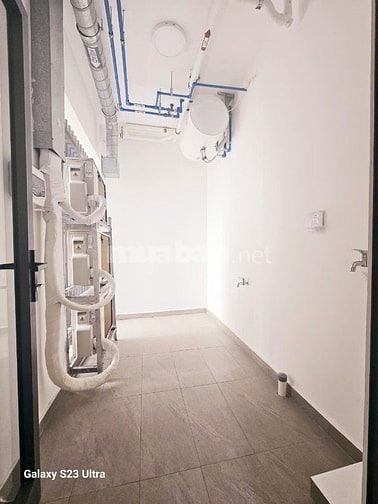 Cho thuê căn 2PN, 88m2, có ô xe hơi Diamond Celadon Q.Tân Phú,HCM
