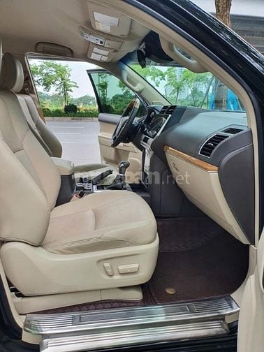 Bán Toyota Prado VX model 2022, xe cực mới, 1 chủ.