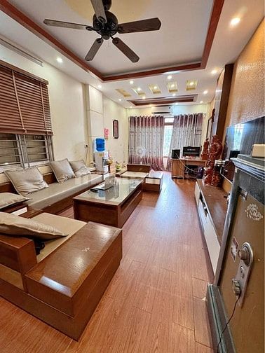 Cần bán nhà Mặt phố Ngọc Hà - Ba Đình, 6 tầng, MT đẹp, KD đa ngành, 