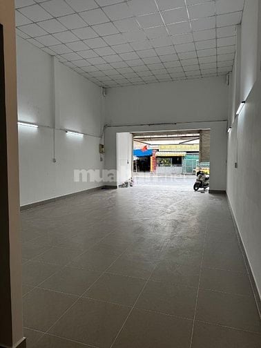 Chính chủ bán nhà mặt tiền Thủ Đức ngang 6m dài 20