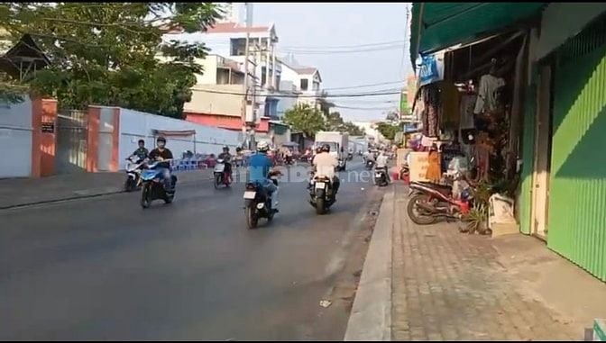 Chính chủ bán nhà mặt tiền Thủ Đức ngang 6m dài 20