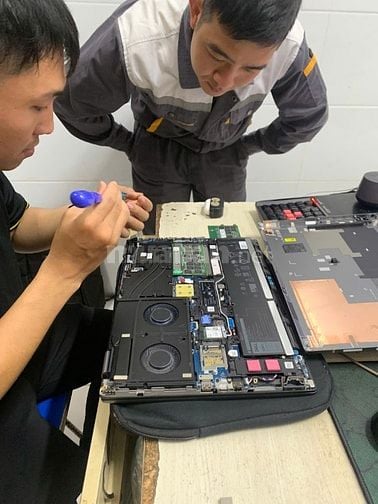 Top 5 địa chỉ mua laptop uy tín nhất tại tphcm