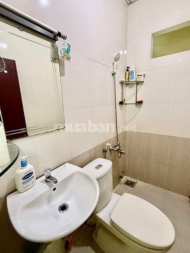 Bán nhà mặt phố Trần Quý Cáp 12tỷ 150m2, Bình Thạnh, TP.HCM