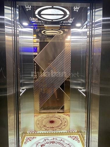 Thang máy, ba gác tránh, ngõ thoáng rộng, full nội thất Khương Đình .