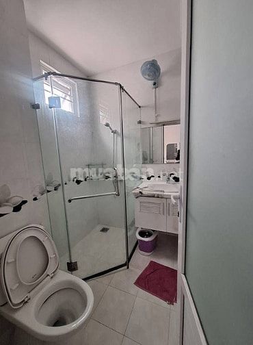 Bán nhà nở hậu 4 tầng+ST,HXH thông CMT8 TT Q10.Gần trạm Metro, 23 tỉ. 