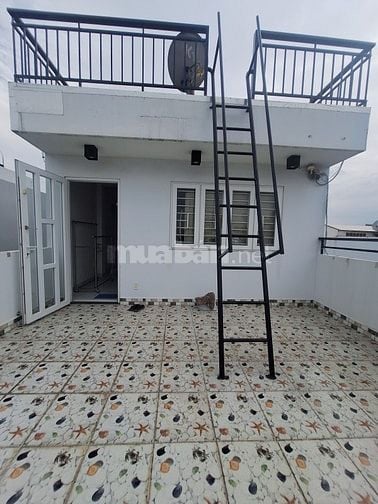 Bán nhà nở hậu 4 tầng+ST,HXH thông CMT8 TT Q10.Gần trạm Metro, 23 tỉ. 