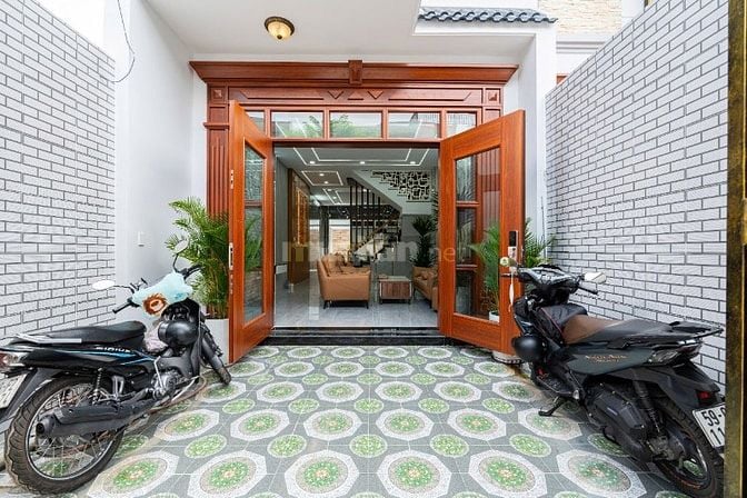 Bán 2 căn nhà liền kề Khu Dân Cư Hà Đô, đường Lê Thị Riêng, Quận 12