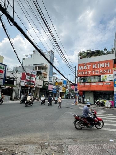 Cho thuê Góc 2 Mặt Tiền Lê 91 Quang Định, 13m mặt tiền 55tr/tháng tl