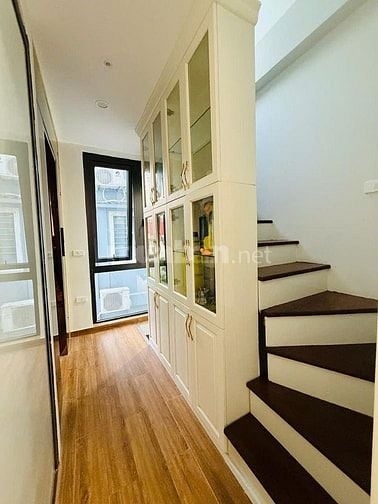 Bán nhà Thanh Nhàn, 1 nhà ra phố, thang máy, nhà 6 tầng đẹp ở luôn,