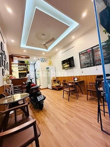 Bán nhà Thanh Nhàn, 1 nhà ra phố, thang máy, nhà 6 tầng đẹp ở luôn,