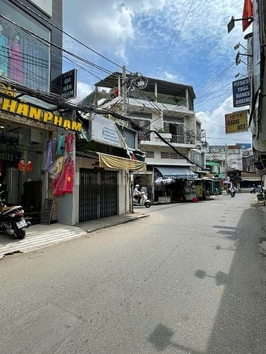 Bán nhà MT 12 Võ Thành Trang, P11, Tân Bình; DT 123m2, 6 tầng, 21,5 tỷ