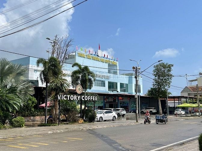 NHÀ GÓC NGÃ TƯ - 2MT ĐƯỜNG, ĐANG CÓ DÒNG TIỀN CHO THUÊ > 5 TỶ/ NĂM: 8T