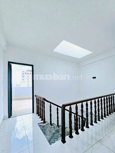 BÁN NHÀ 3 TẦNG PHẠM HỮU LẦU QUẬN 7