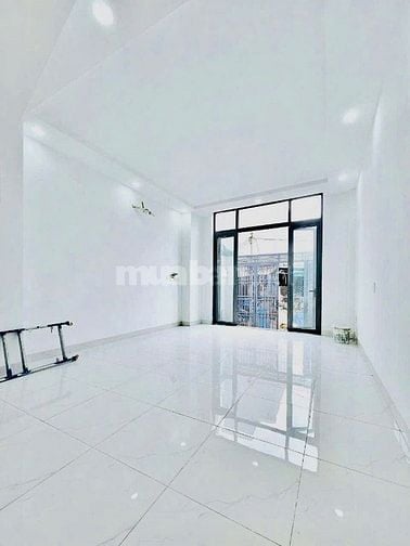 BÁN NHÀ 3 TẦNG PHẠM HỮU LẦU QUẬN 7