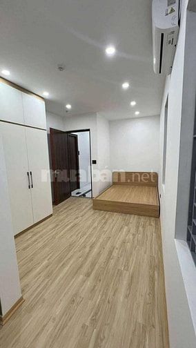 Bán nhà phố Giải Phóng 150m2, 6 tầng, thang máy, ngõ ô tô tránh, 18 ph