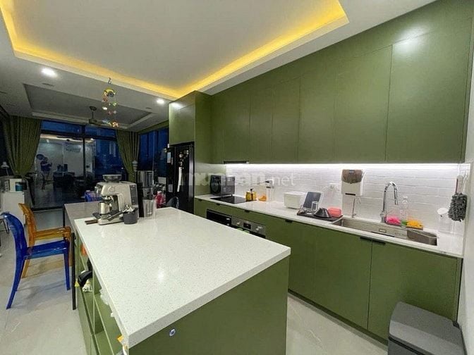 Siêu phẩm giá đầu tư Cầu Giấy ô tô đỗ ngày đêm trước cửa 50m 18 tỷ 