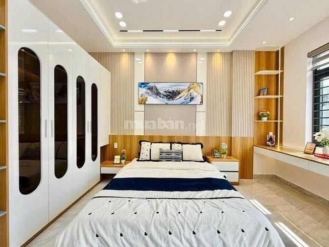 SIÊU PHẨM - Nhà 60m2 Nguyễn Hữu Cảnh, Bình Thạnh. Xây 1 trệt 3 lầu