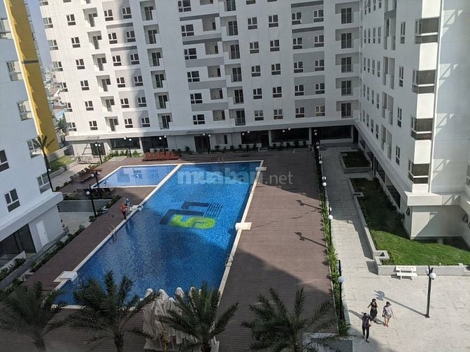 Bán căn hộ 2PN 2 nhà vs, căn góc, mới 100% chưa ở, không lỗi gì D28-01