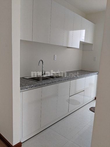 Bán căn hộ 2PN 2 nhà vs, căn góc, mới 100% chưa ở, không lỗi gì D28-01