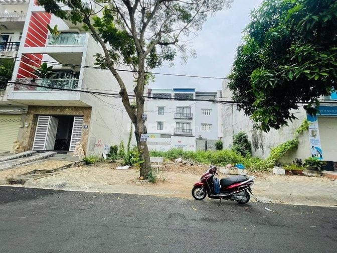 BÁN CẶP ĐẤT LIỀN KỀ Ở KHU DÂN CƯ