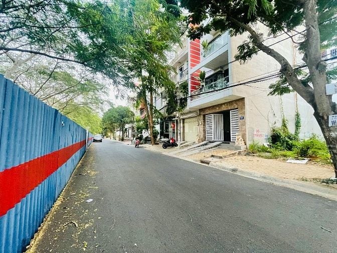 BÁN CẶP ĐẤT LIỀN KỀ Ở KHU DÂN CƯ