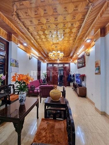 BÁN NHÀ LẠC LONG QUÂN, PHÂN LÔ QUAN CHỨC, Ô TÔ, 75,3 M2, GIÁ 18,7 TỶ