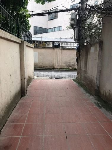 Siêu phẩm CHDV Hồ Tây DT104m2 cách phố 13m xây 7T giá 25 tỷ
