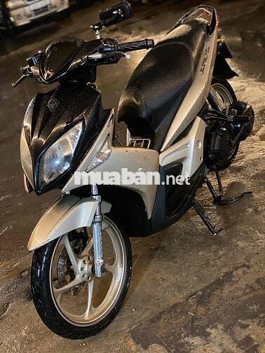 Mua xe mới dư bán xe còn mới ích đi máy êm
