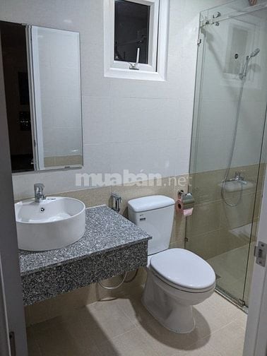 Bán căn hộ 2PN 2 nhà vs, căn góc, mới 100% chưa ở, không lỗi gì D28-01