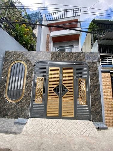 BÁN NHÀ 2TẦNG MỚI XÂY GẦN TRUNG TÂM HÀNH CHÍNH DĨ AN,DIỆN TÍCH 92,5m2 