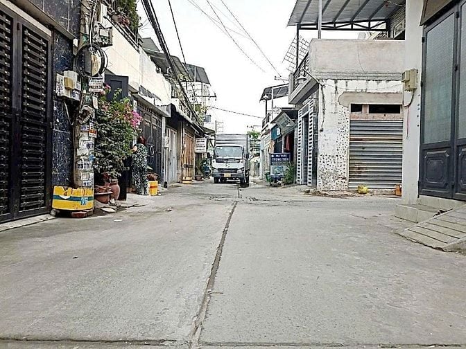 Bán đất 189m2 có nhà kho cho thuê 6tr/tháng ở Tân Phú Trung giá 750tr