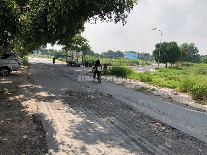 Cần bán 131m² đất thổ Giá 700 triệu tại Tân Phú Trung, huyện Củ Chi