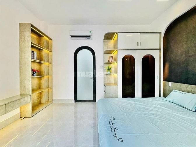 GẤP! Nhà Huỳnh Văn Bánh, PN giá 2tỷ120 DT 48m2. Gần chợ Trần Hữu Trang
