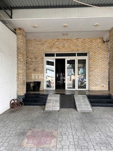 Bán Nhà Mặt Tiền 1 trệt 3 lầu 48 phòng trọ thu nhập 100 triệu / Tháng
