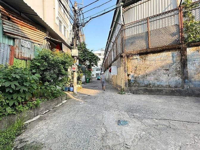 Giảm 1tỷ còn 5,8 tỷ TL lộc,  nhà Đẹp HXH Phan Văn trị, 5x10m NH