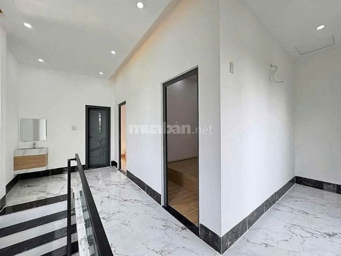 Có việc về quê anh chị chủ cần bán gấp nhà ở Củ Chi, Giá 980triệu, DT 