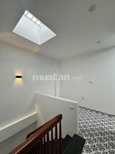 5 tầng mới xây trung tâm quận Đống Đa, cách ô tô tránh 20m