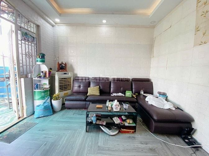 Mặt tiền giáp Quận 5 DT 144m2 4 tầng siêu rẻ, kế Chợ Rẫy, DHYD