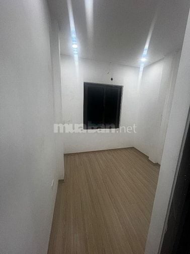 Bán nhà riêng 4 tỷ, 20m2 x 5 tầng ở Nguyên Khiết, Phúc Tân, Hoàn Kiếm