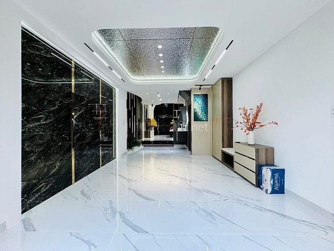 CHỦ ĐI NƯỚC NGOÀI BÁN GẤP NHÀ TẠ UYÊN, P12, Q5 . Chỉ 3.54 TỶ, HẺM 5m. 