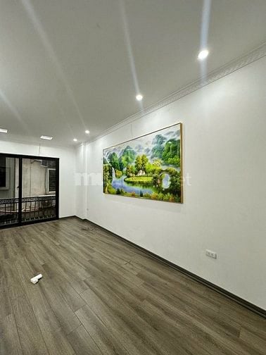 5 tầng mới xây trung tâm quận Đống Đa, cách ô tô tránh 20m