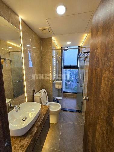 Cần cho thuê gấp - căn hộ gần sân bay TSN, 3PN, full nội thất