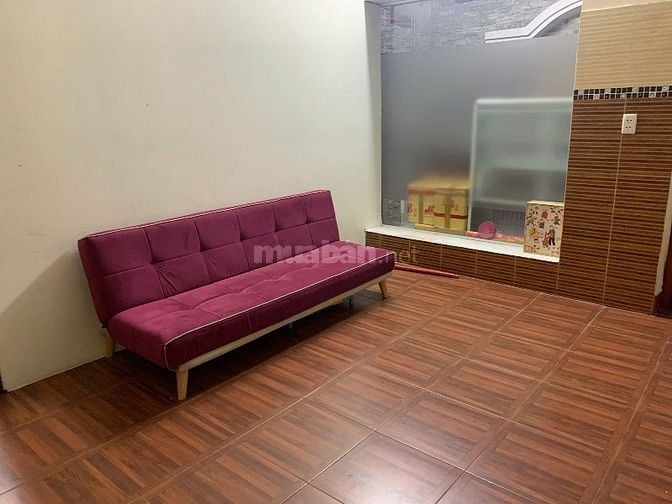 CHDV 35m2, 1PN,1PK, có cửa sổ trời, trung tâm Q12