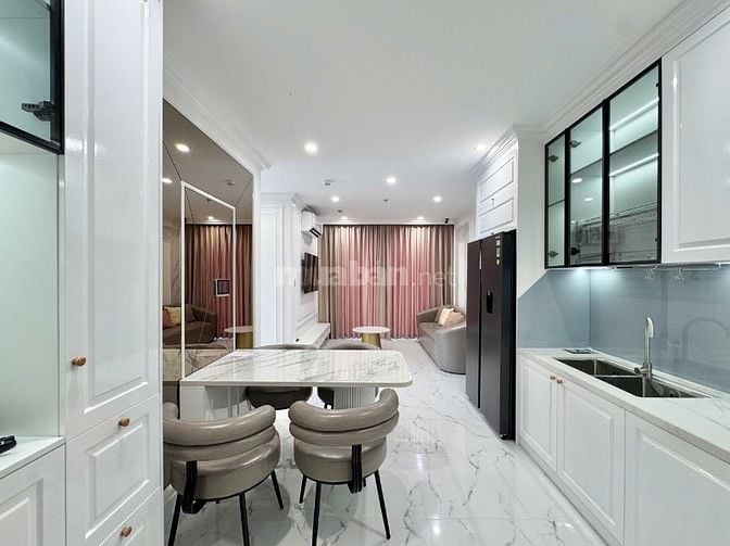 CẮT LỖ bán 3pn - giá 3,3 tỷ nhà mới view thoáng, Đã có sổ- Vinhomes Q9