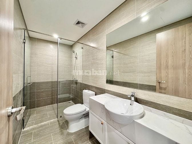 CẮT LỖ bán 3pn - giá 3,3 tỷ nhà mới view thoáng, Đã có sổ- Vinhomes Q9