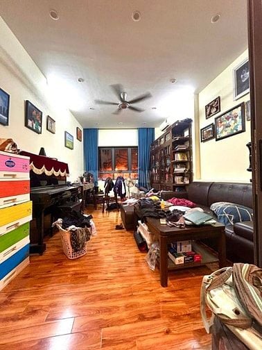 Nhà đẹp phố Thái Hà, diện tích rộng 68m2, gần phố, cách oto chỉ 10m.